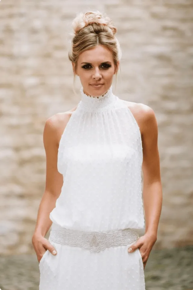 Brautkleid aus der Kollektion von Glücksmoment Brautmode Oldenburg